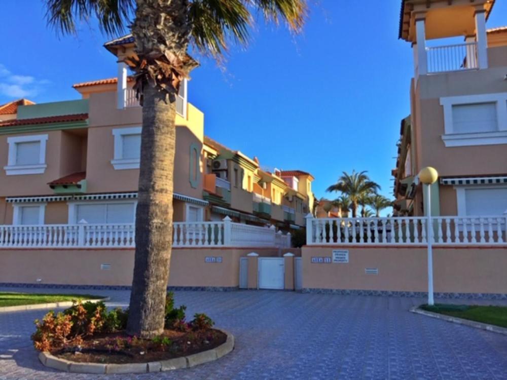 Lmha02 Villas De Frente Marino La Manga Экстерьер фото